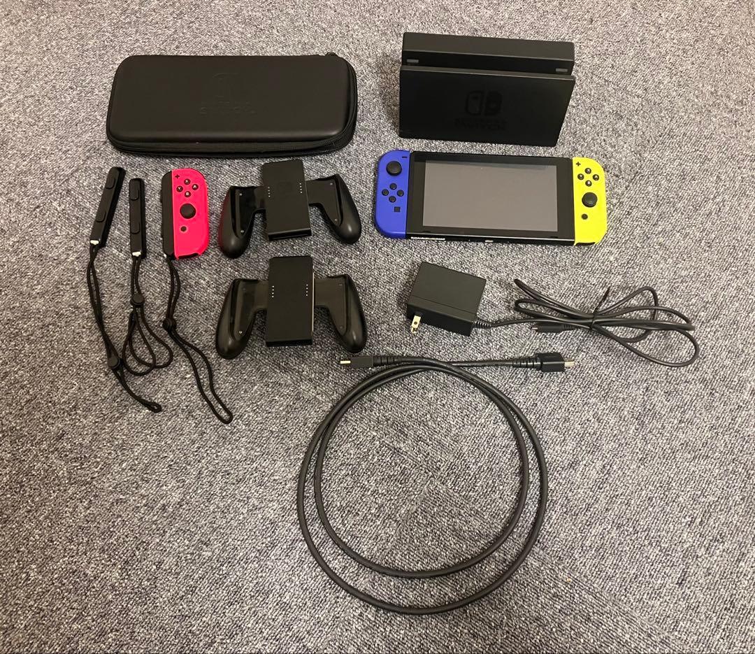 Nintendo switch 旧型 ＋Joy-Con ＋専用ケース付き※箱無し