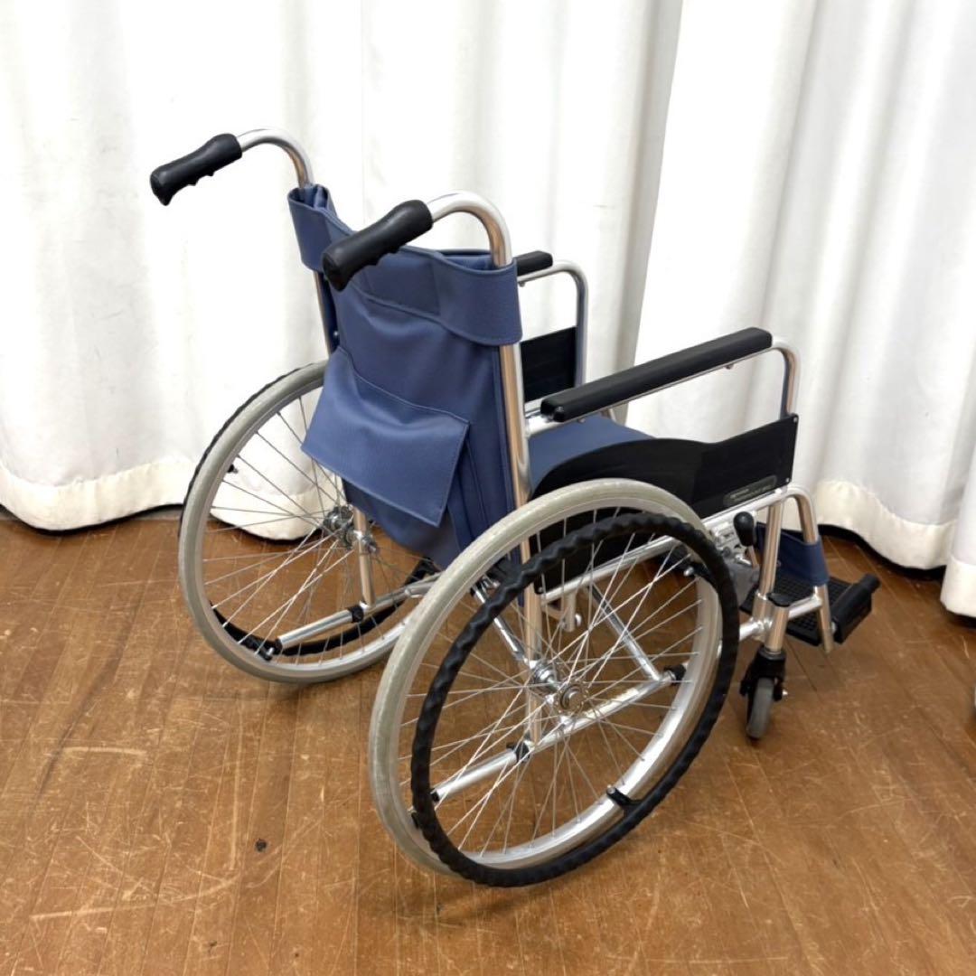 FM02E) アルミ 軽量 自走式 車椅子 車イス 関東圏～関西圏 送料無料