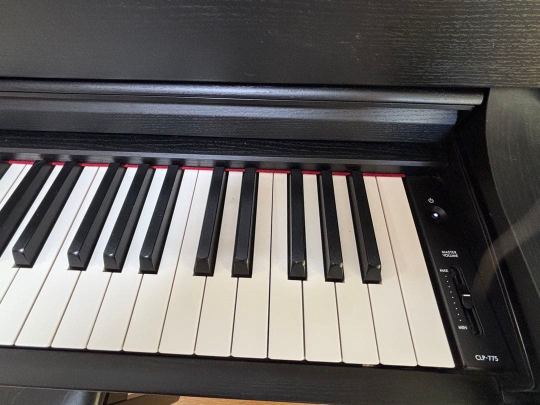 davidmoYAMAHA 電子ピアノ2020年CLP775 黒 椅子付き