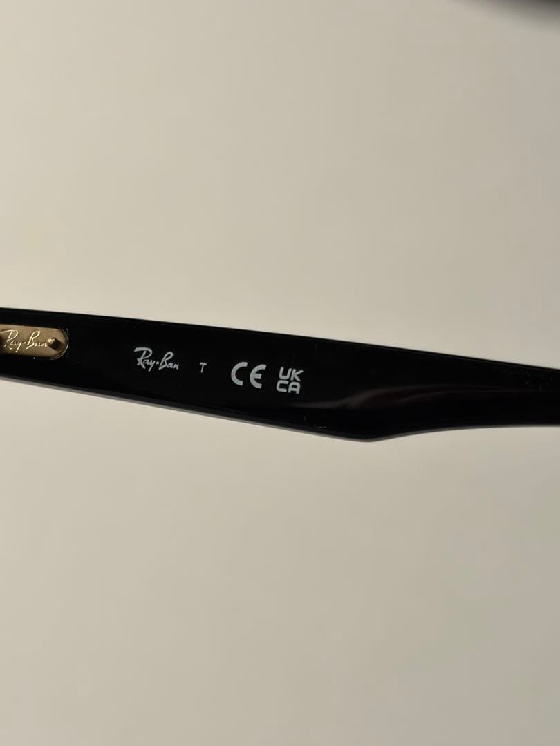 【新品未使用】Ray Ban clubmaster reverse 新年特価