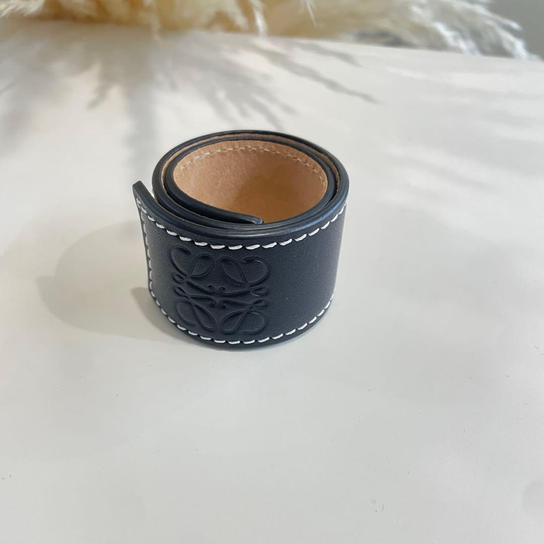 LOEWE ロエベ アナグラム ブレスレット ブラック　箱付き