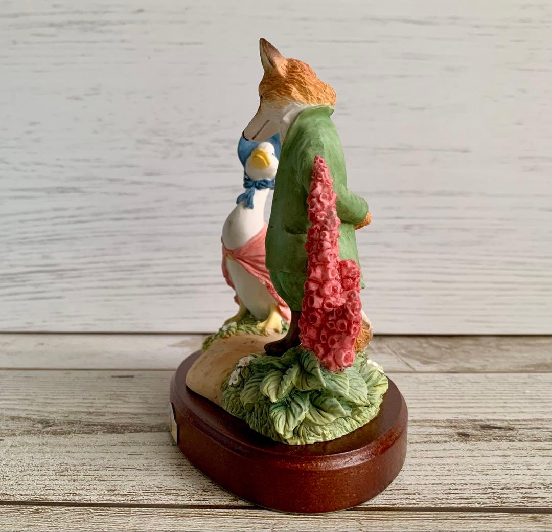 あひるのジマイマときつねの紳士100周年記念フィギュリン ピーターラビット