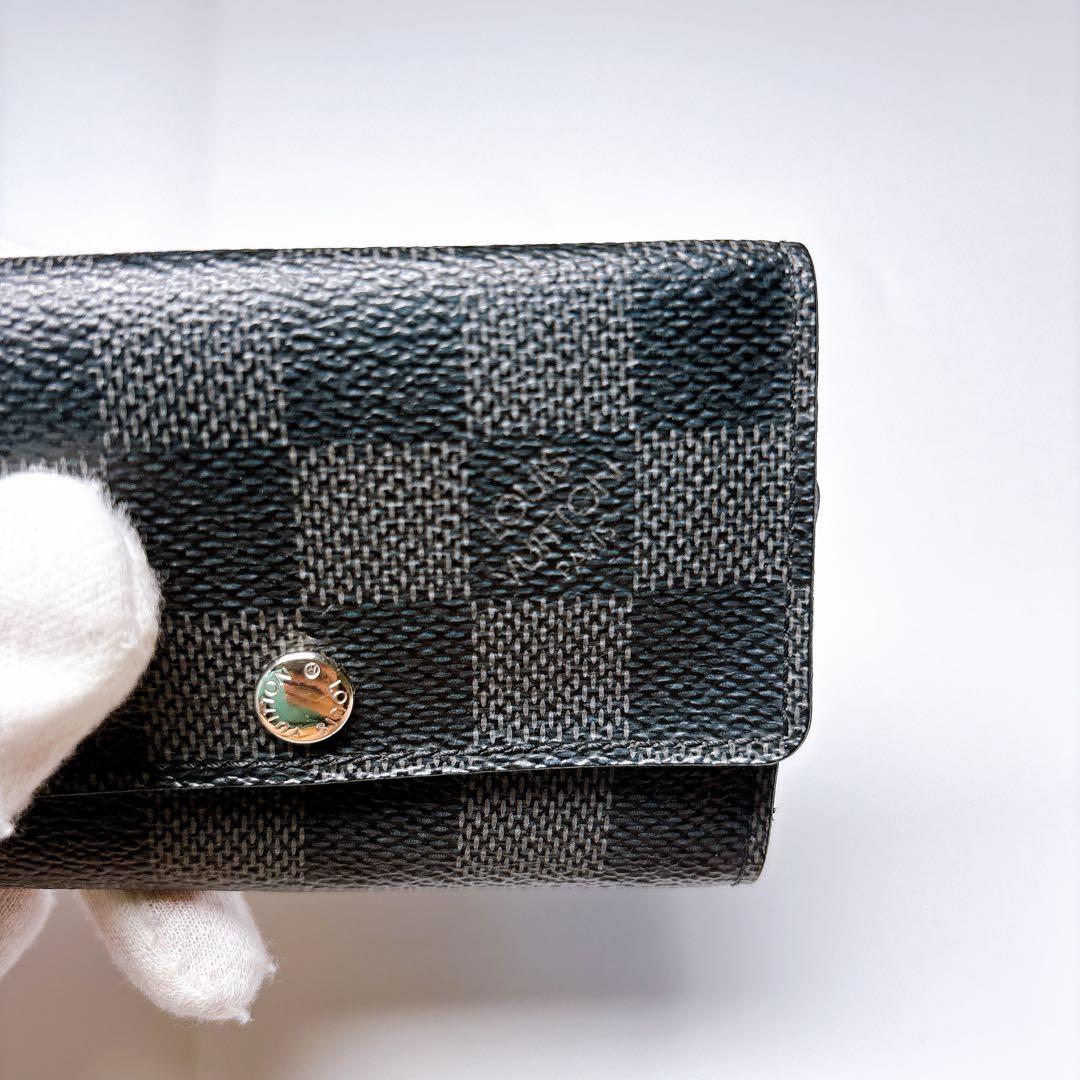 Yuuki　ルイヴィトン　ミュルティクレ6 ダミエ グラフィット