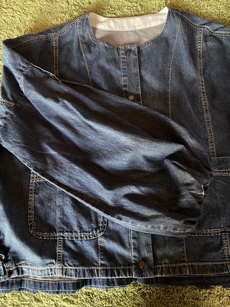 【ayane】デニムジャケット バルーンスリーブ袖　バックフリル