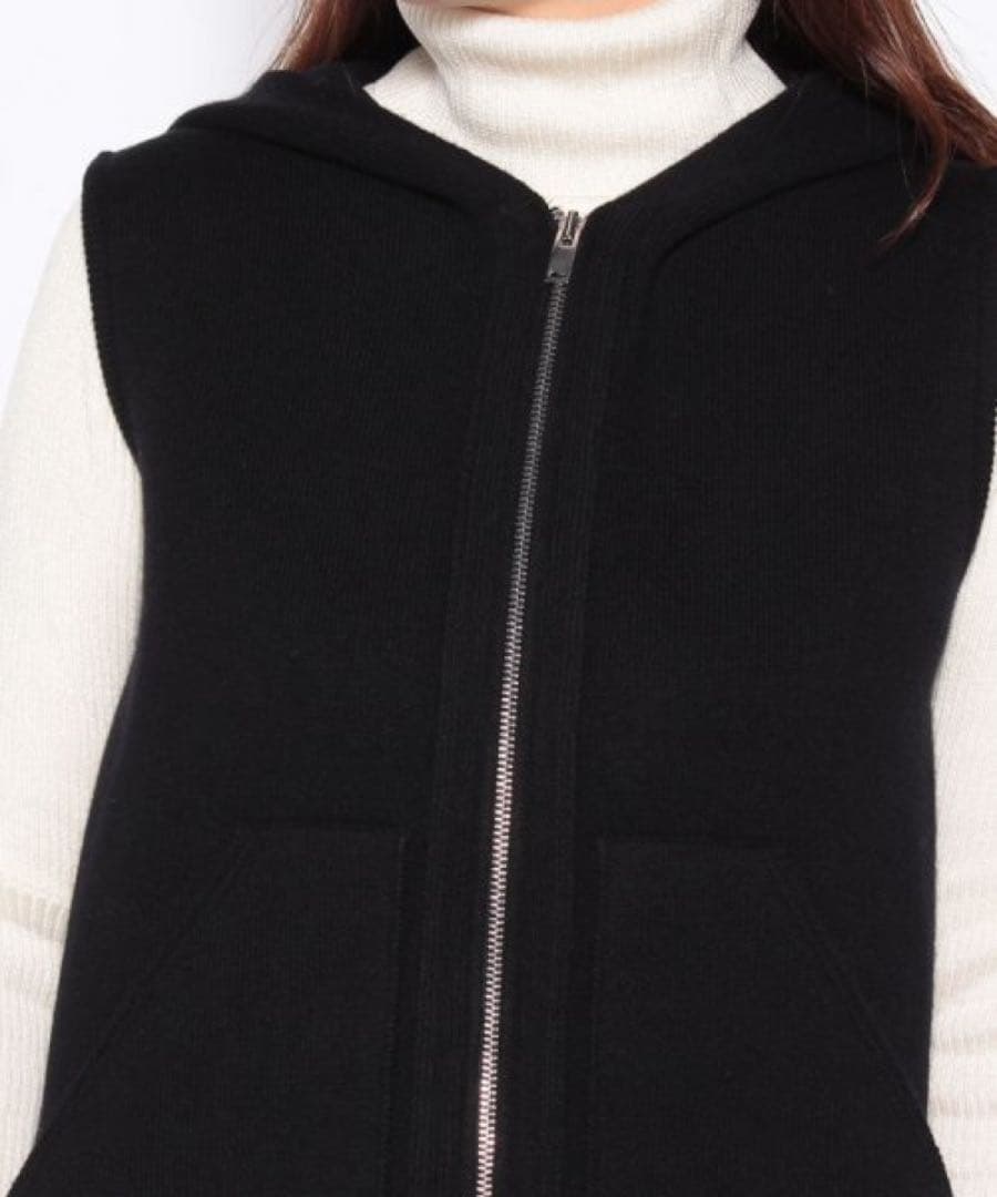 Theory 22AW 完売 LANA CASH ジップアップニットベスト