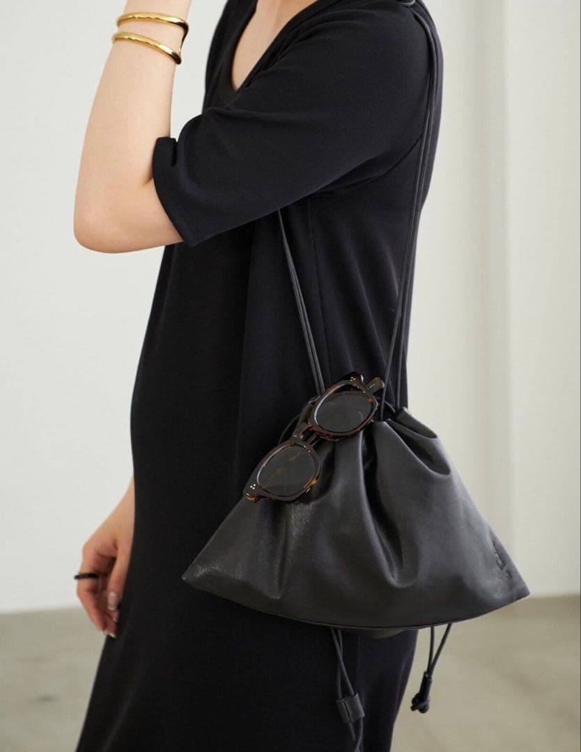 plage レザーバッグ　lesTendreleatherclutch ブラック