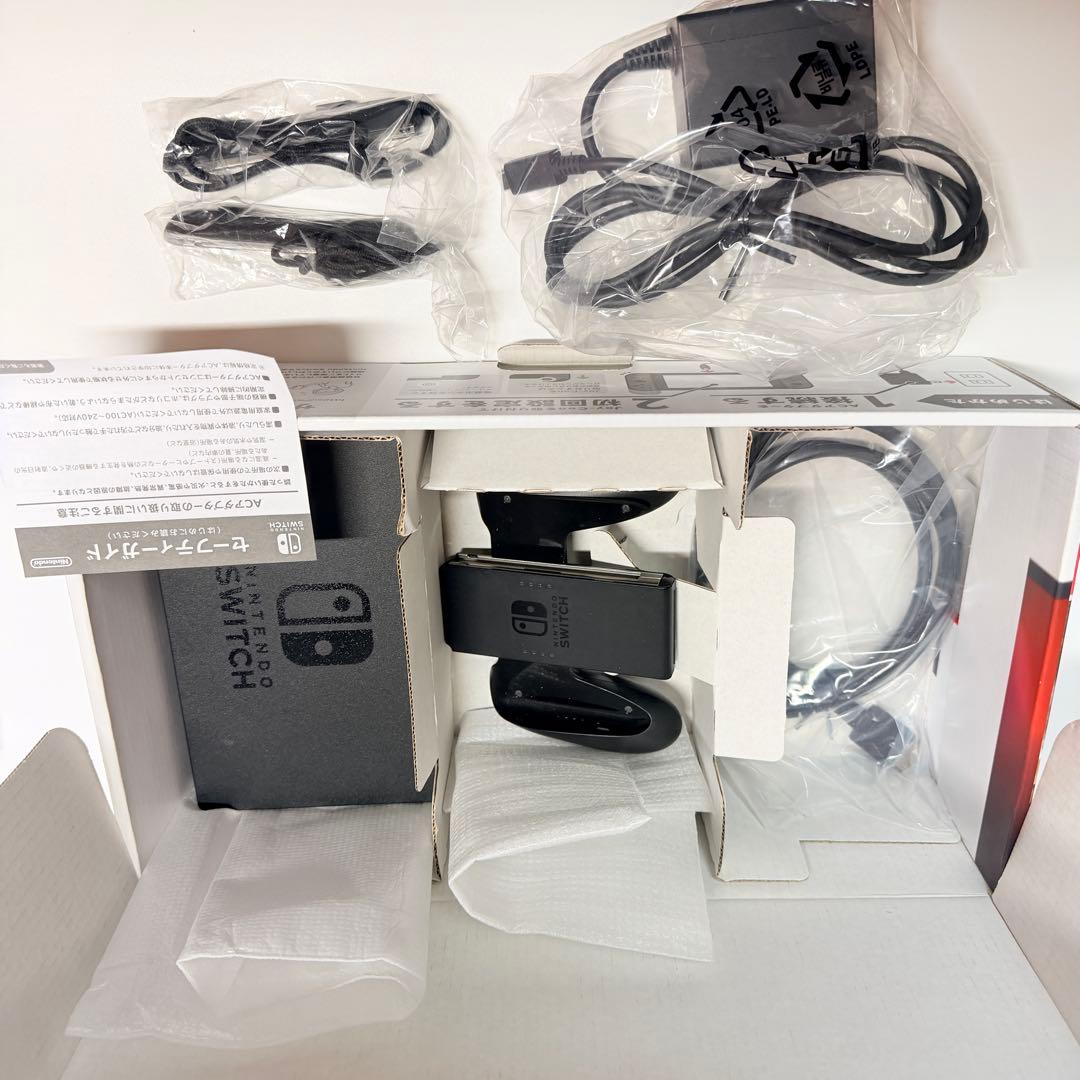 完品　美品　Nintendo Switch 本体　グレー　ニンテンドー　スイッチ