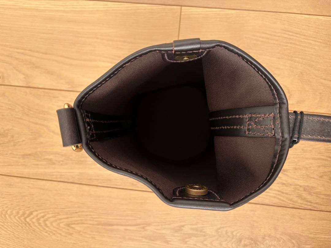 Brady FANE Hazelnut ブレディ フェーン バケットバッグ