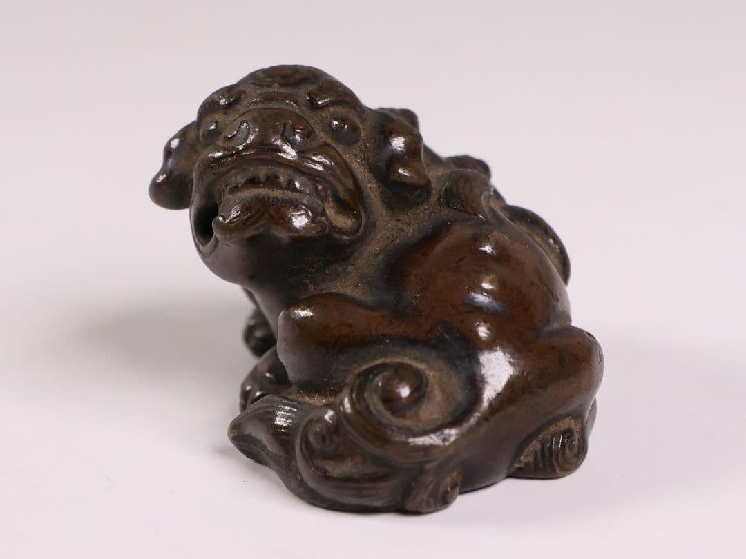 古銅 獅子 置物 5cm 71.4g 木箱入り 時代 金工 根付？【MB109】