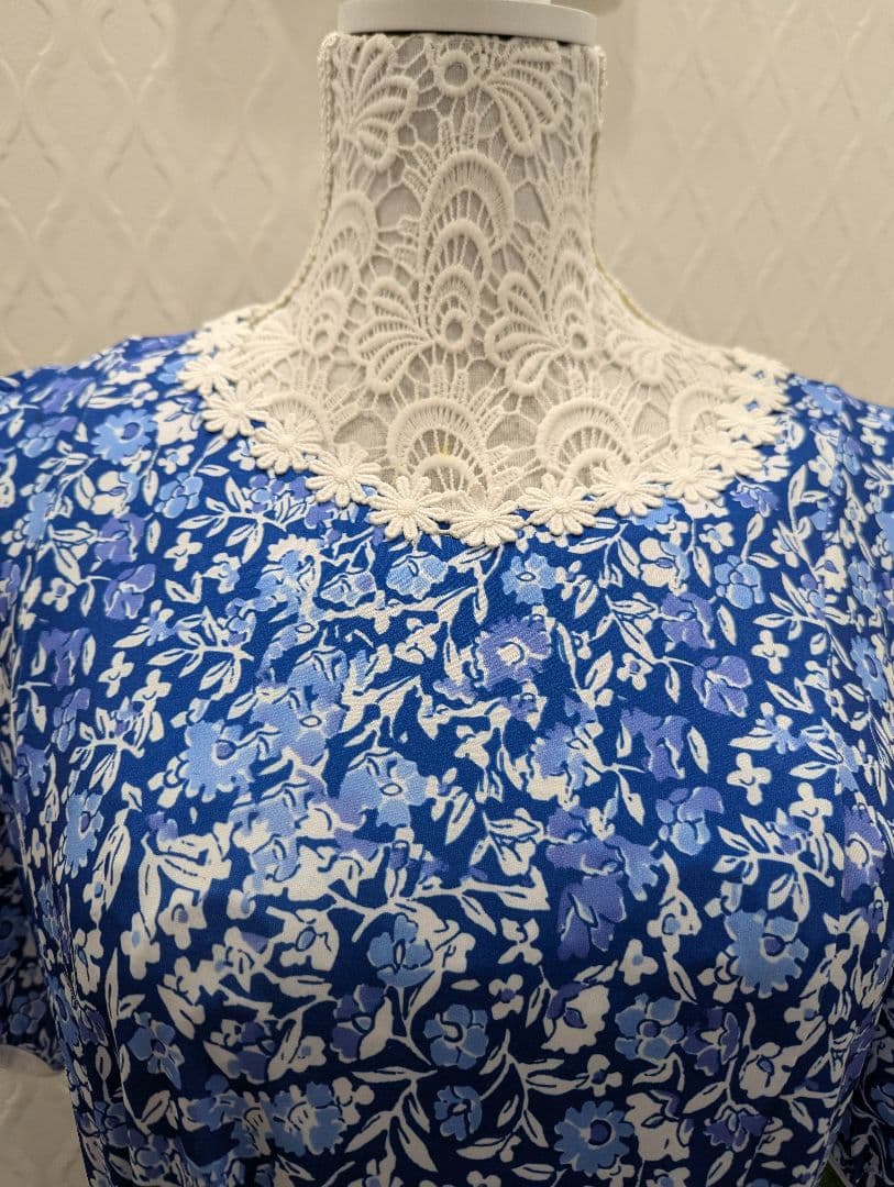 Mauve☆　スーパービューティー　春夏　ブルー小花ワンピース44XL新品