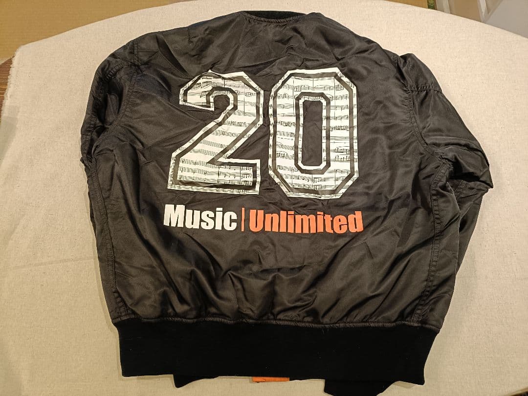 Music Unlimited ブラックジャケット M