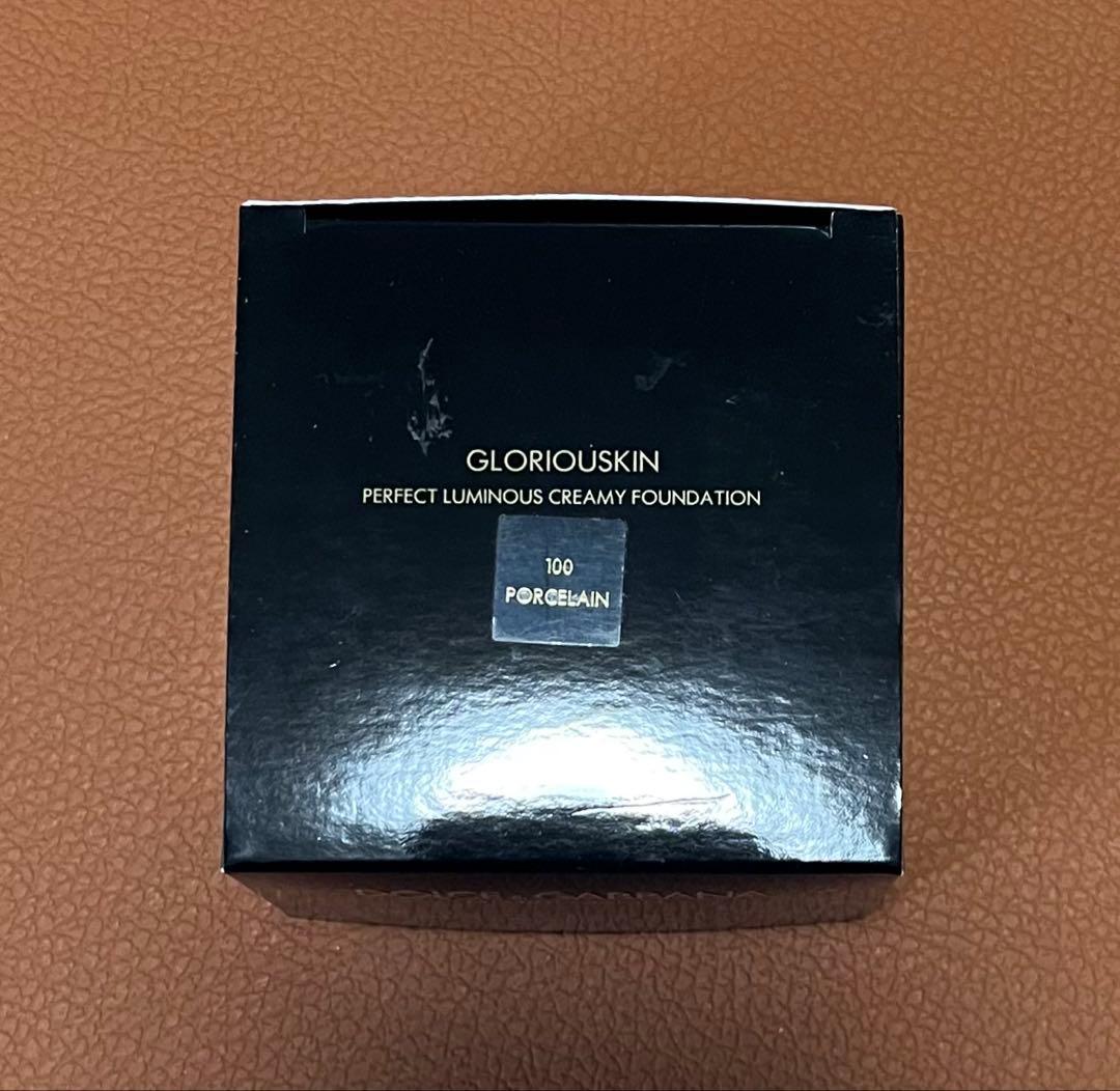 ドルチェ&ガッバーナ　パーフェクトルミナスクリーミーファンデーション