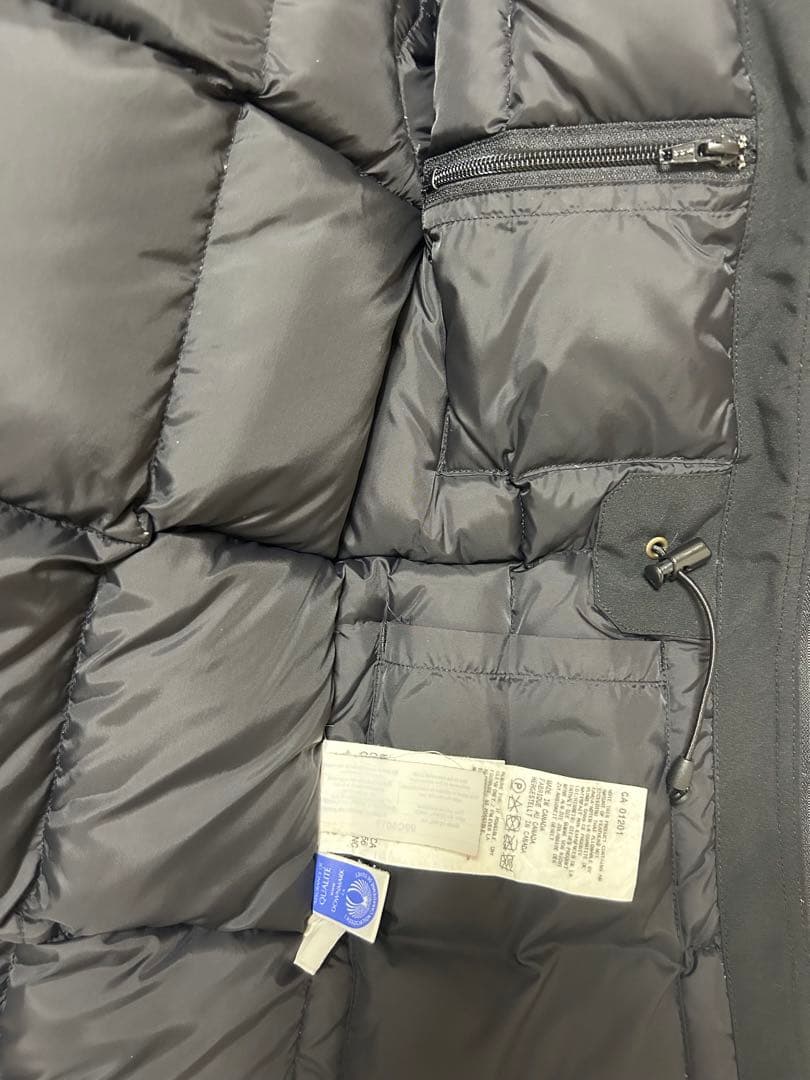 カナダグース   ブラック ダウンジャケット S/P