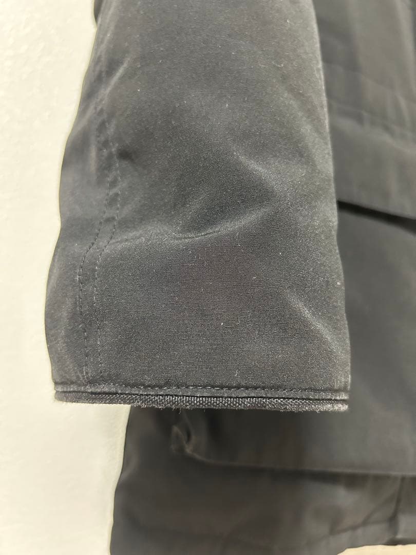 カナダグース   ブラック ダウンジャケット S/P