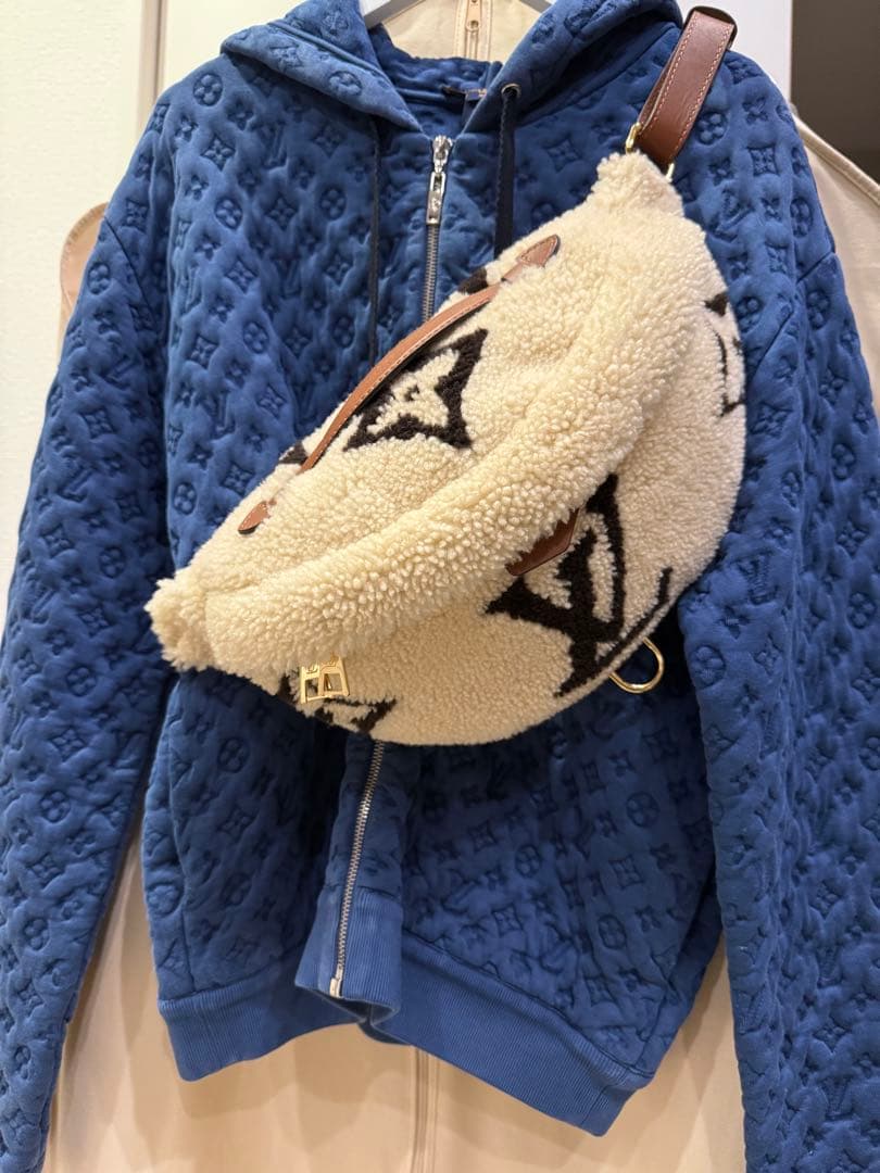 Louis Vuitton LVボディバッグ バムバッグモノグラムテディボア