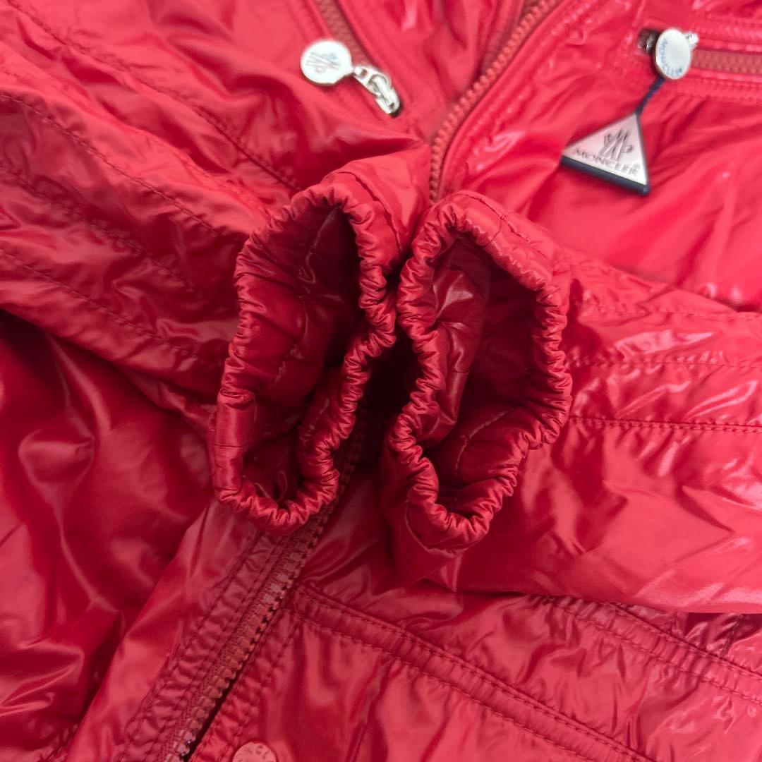 新品タグ付き 正規品　モンクレール ブルゾン ナイロンジャケット レッド　S