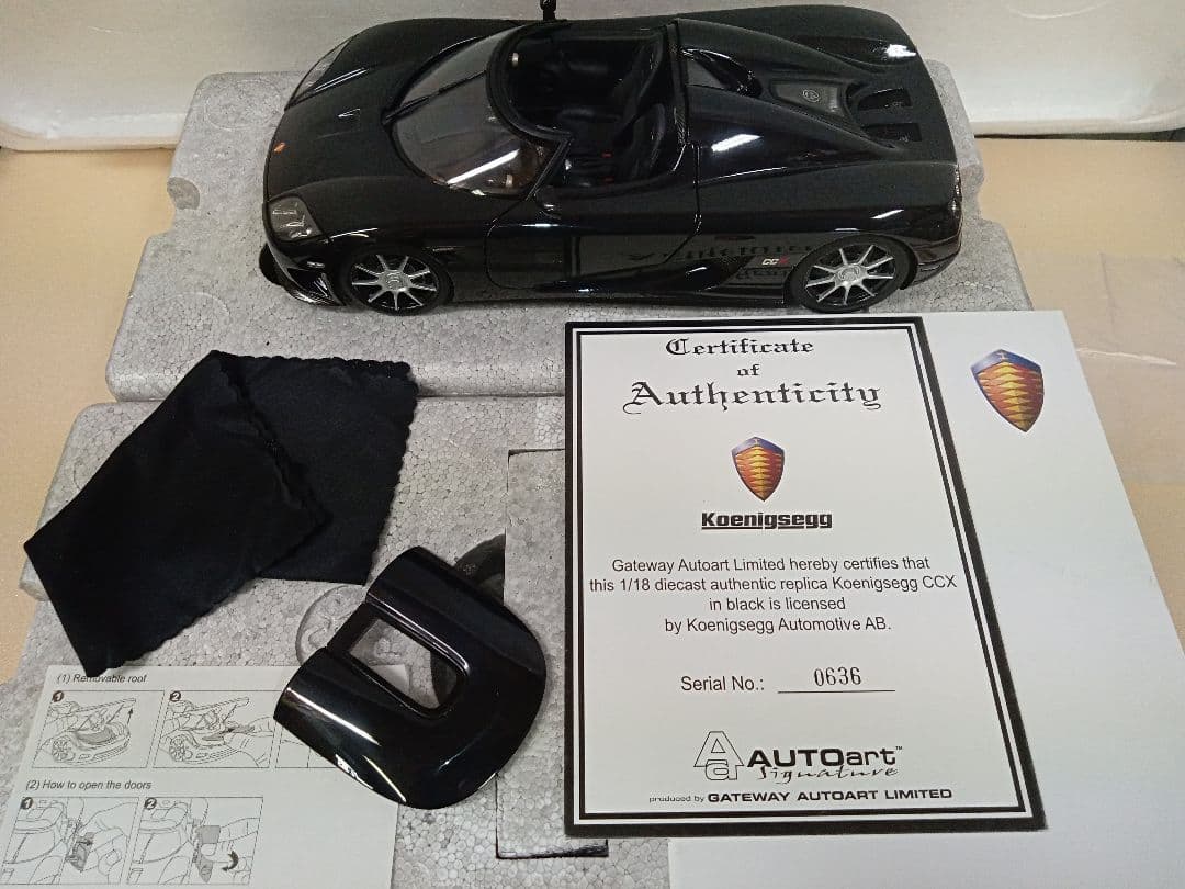オートアート 1/18 ケーニグセグCCX 黒 ミニカー