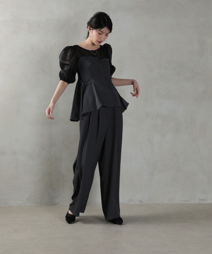 ＊美品＊kana ビスチェペプラムトップス パンツ セットアップ ドレス