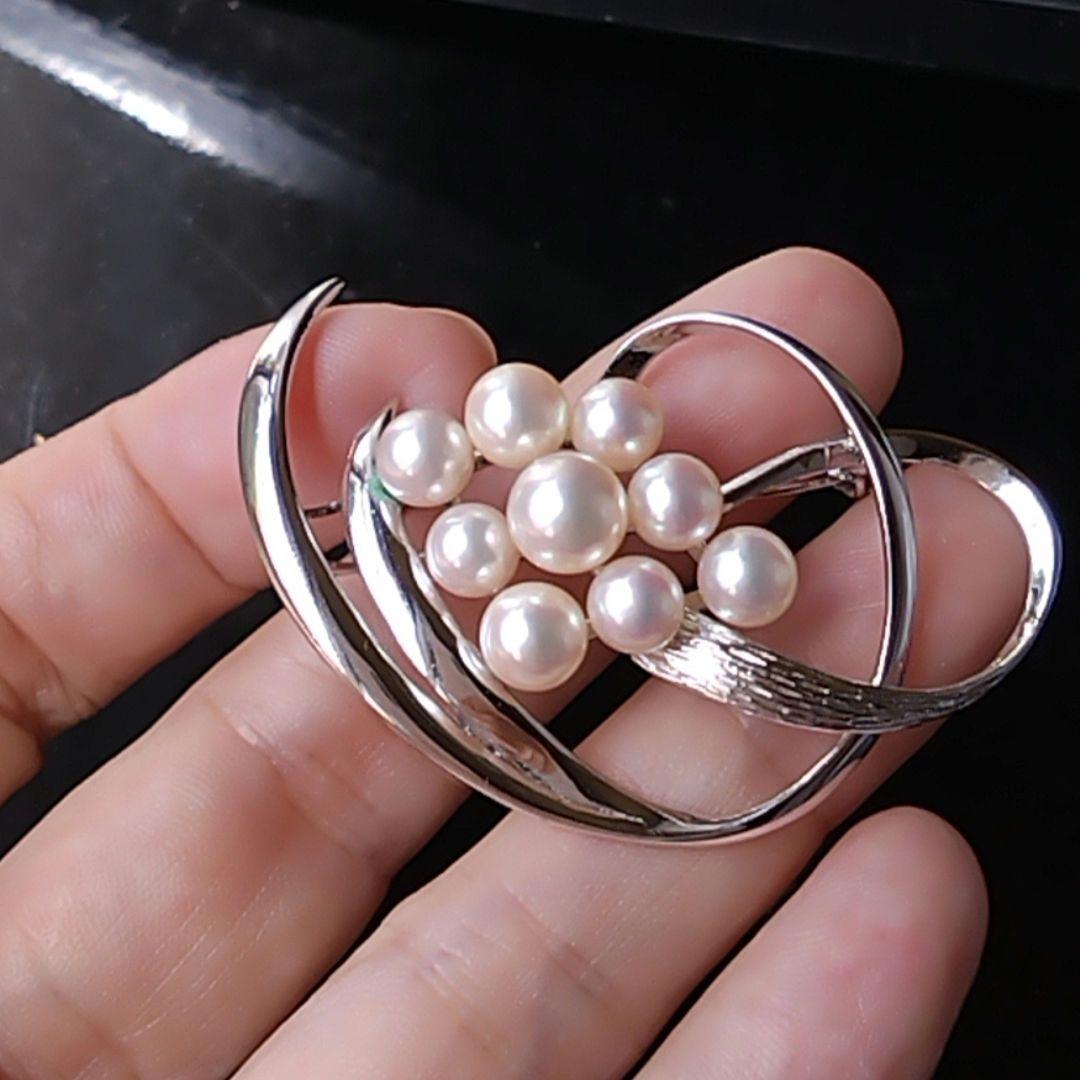 ★ピーター★田崎真珠　艷やかアコヤ本真珠9珠ブローチ　SILVER 保証書