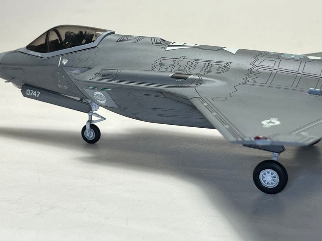 ハセガワ　1/72 F-35A USAF （完成品）