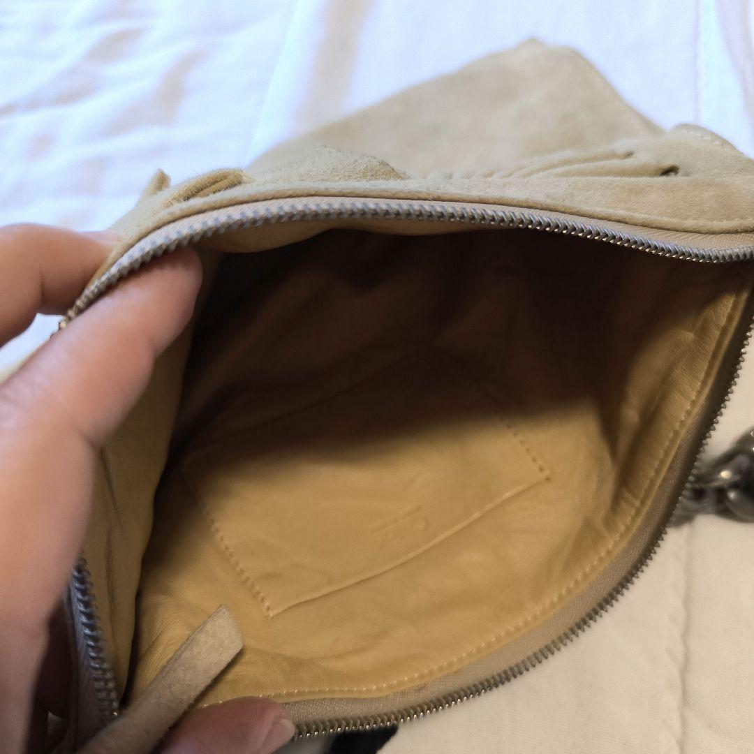 Chloe　クロエ　ベージュスエードバッグ　クローバーチャーム