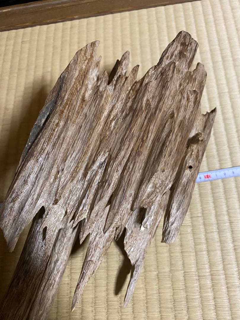 ベトナム産天然香木　希少良香沈香483.7g 香道聞香用六国五味伽羅
