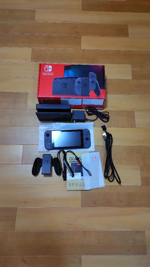 Nintendo Switch 本体 グレー Joy-Con 付属品あり