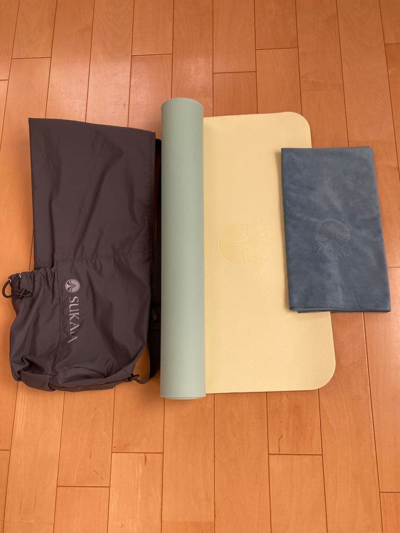 Lavaラバヨガマット、ヨガバック、ヨガラグ3点セット