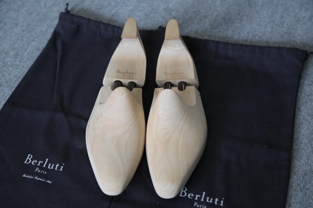 Berlutiアレッサンドロ ガレ ブラウン ドレスシューズ