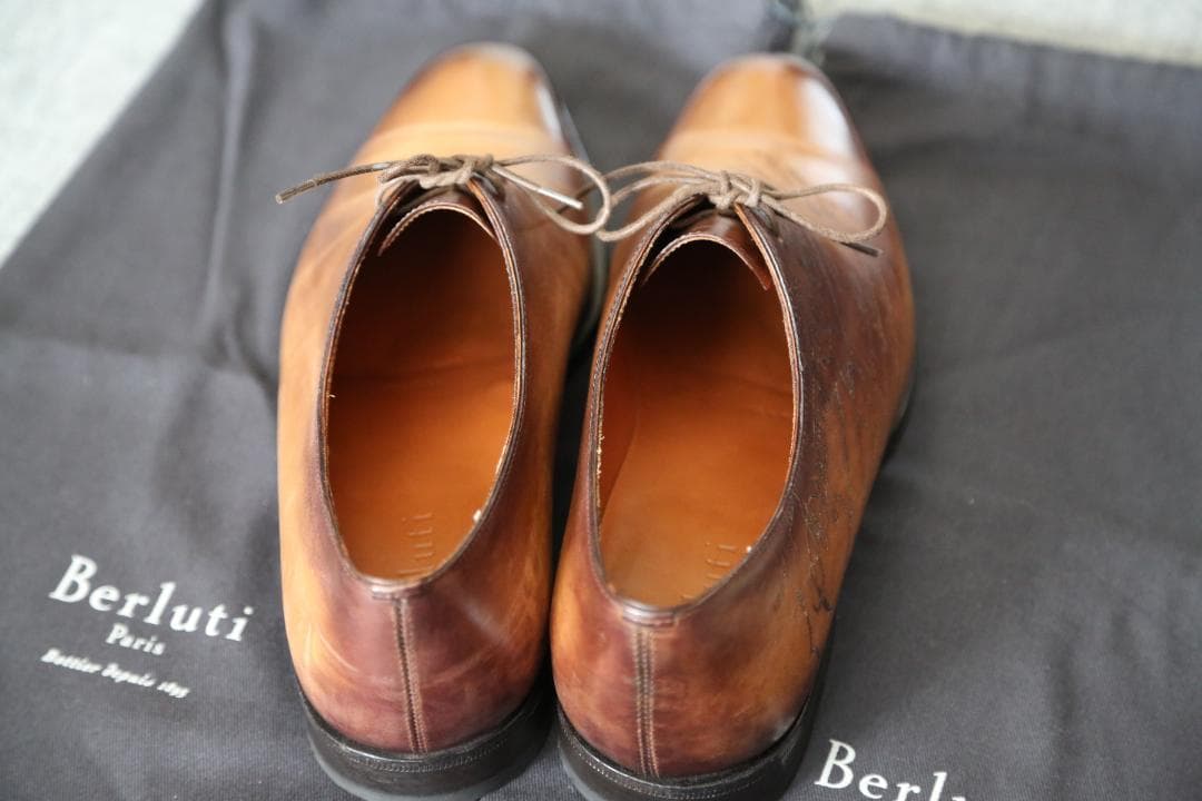 Berlutiアレッサンドロ ガレ ブラウン ドレスシューズ