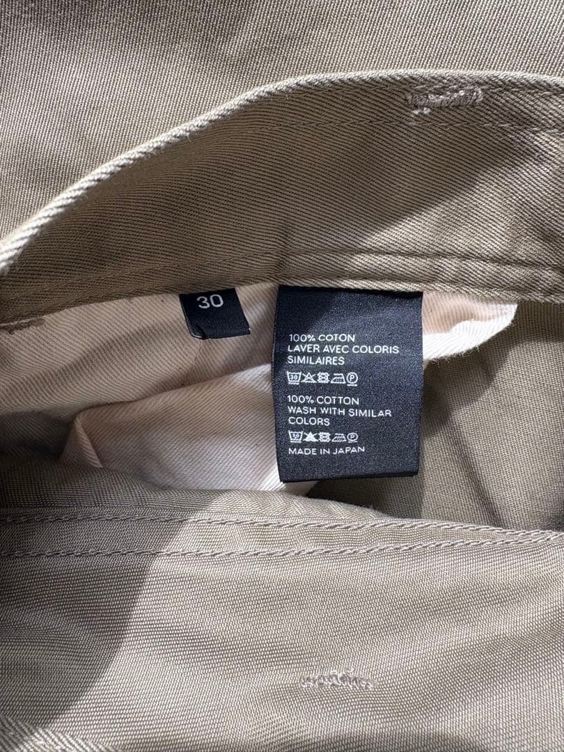 セリーヌ　チノパン