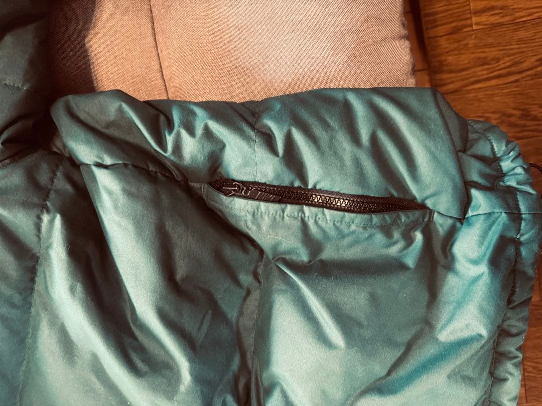 NIKE ダウンジャケット 緑 ビッグシルエット グリーン