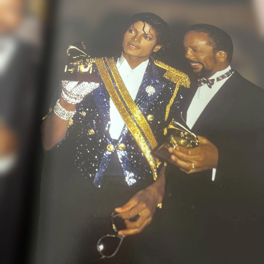 貴重⭐️マイケルジャクソンスリラー25 周年本Thriller The Book