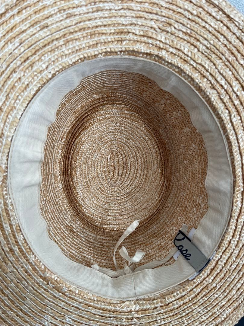 【新品未使用】箱付poritrie さん刺繍リボンむぎわら帽子