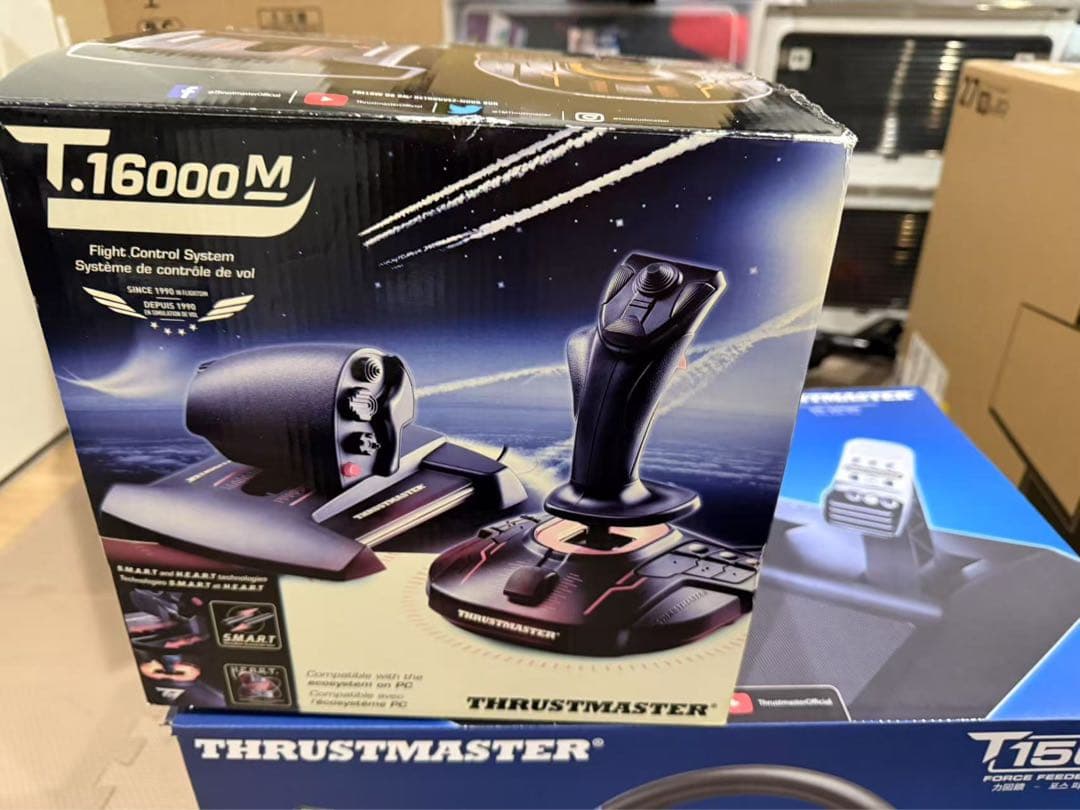 Thrustmaster T.16000M FCS HOTAS コントローラー