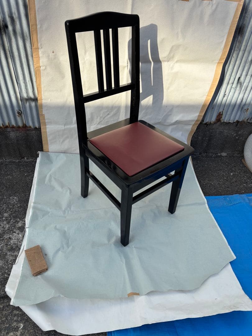 YAMAHA 背もたれ付ピアノ椅子　足部フェルト付き　座面新品比較的きれい