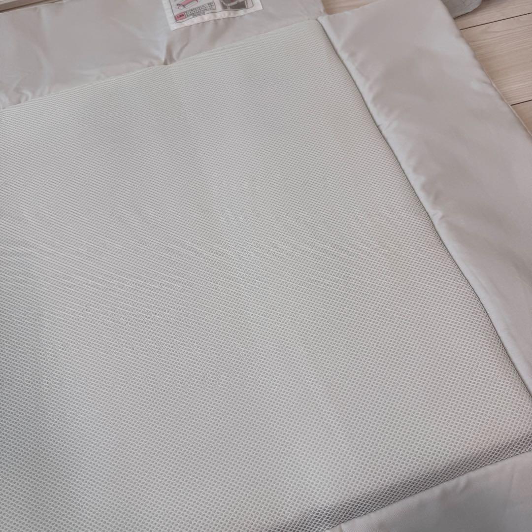 美品！アップリカ ココネルエアー ベビーベッド