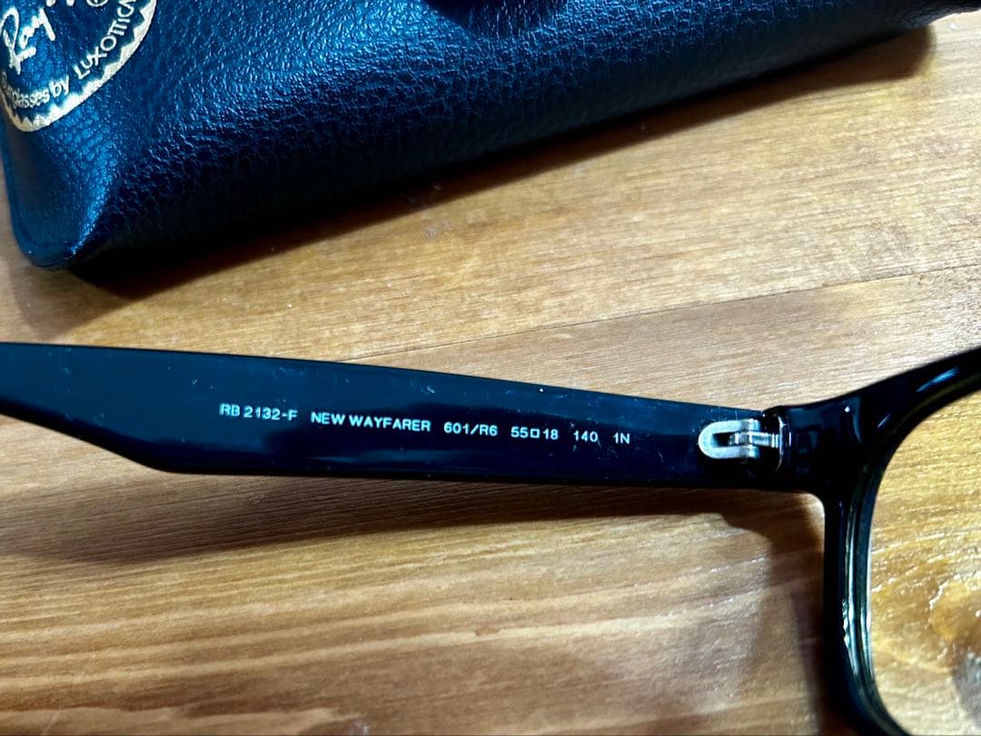 RB2132F 601/R サングラス レイバン ニューウェイファーラー