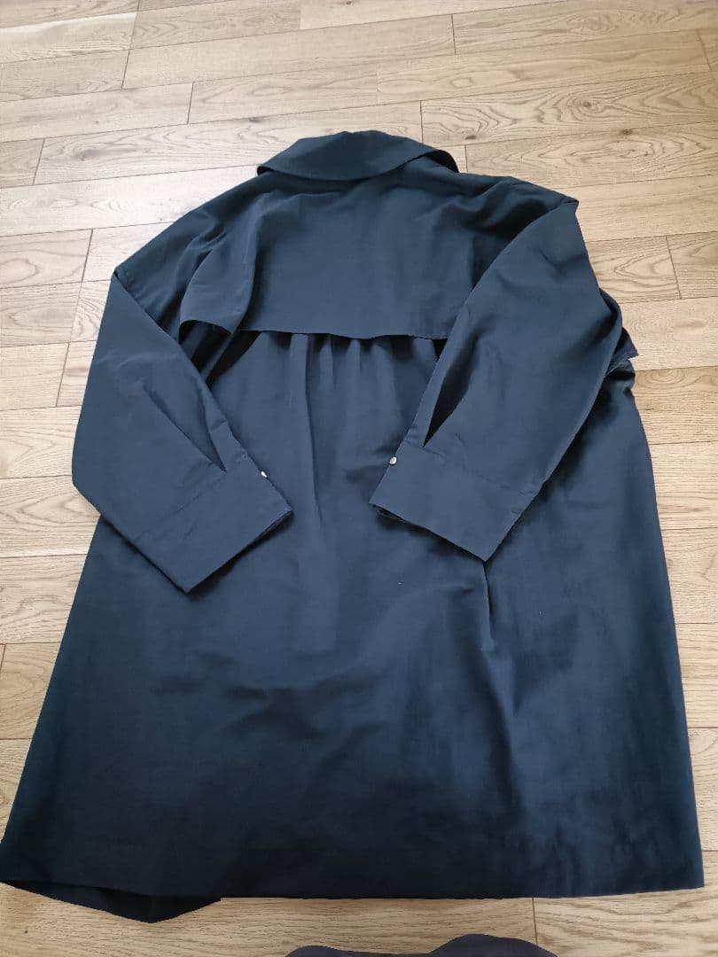 週末値下げ　完売　Aラインナイロンコート harukaさんコラボ　ネイビー　38