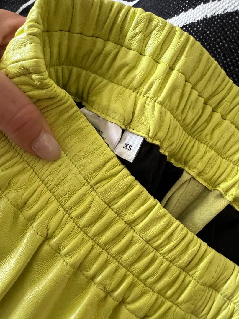 bottega veneta レザーショーツ