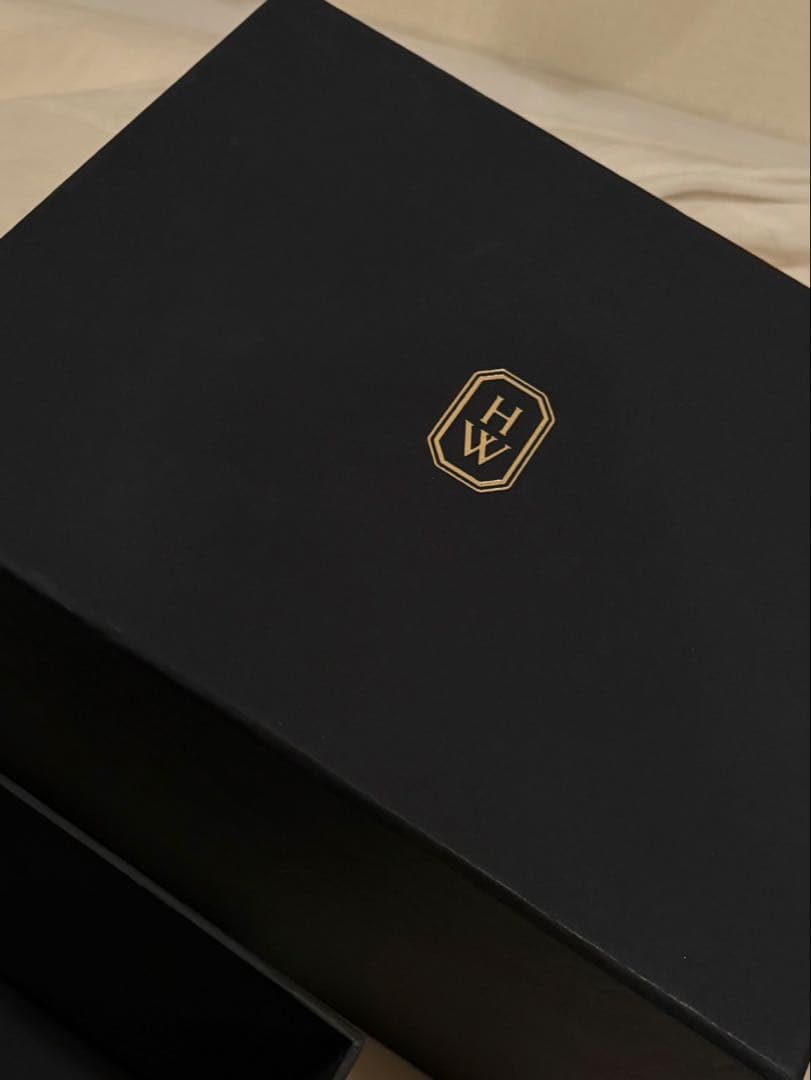 HARRY WINSTON ダイヤモンド装飾 腕時計