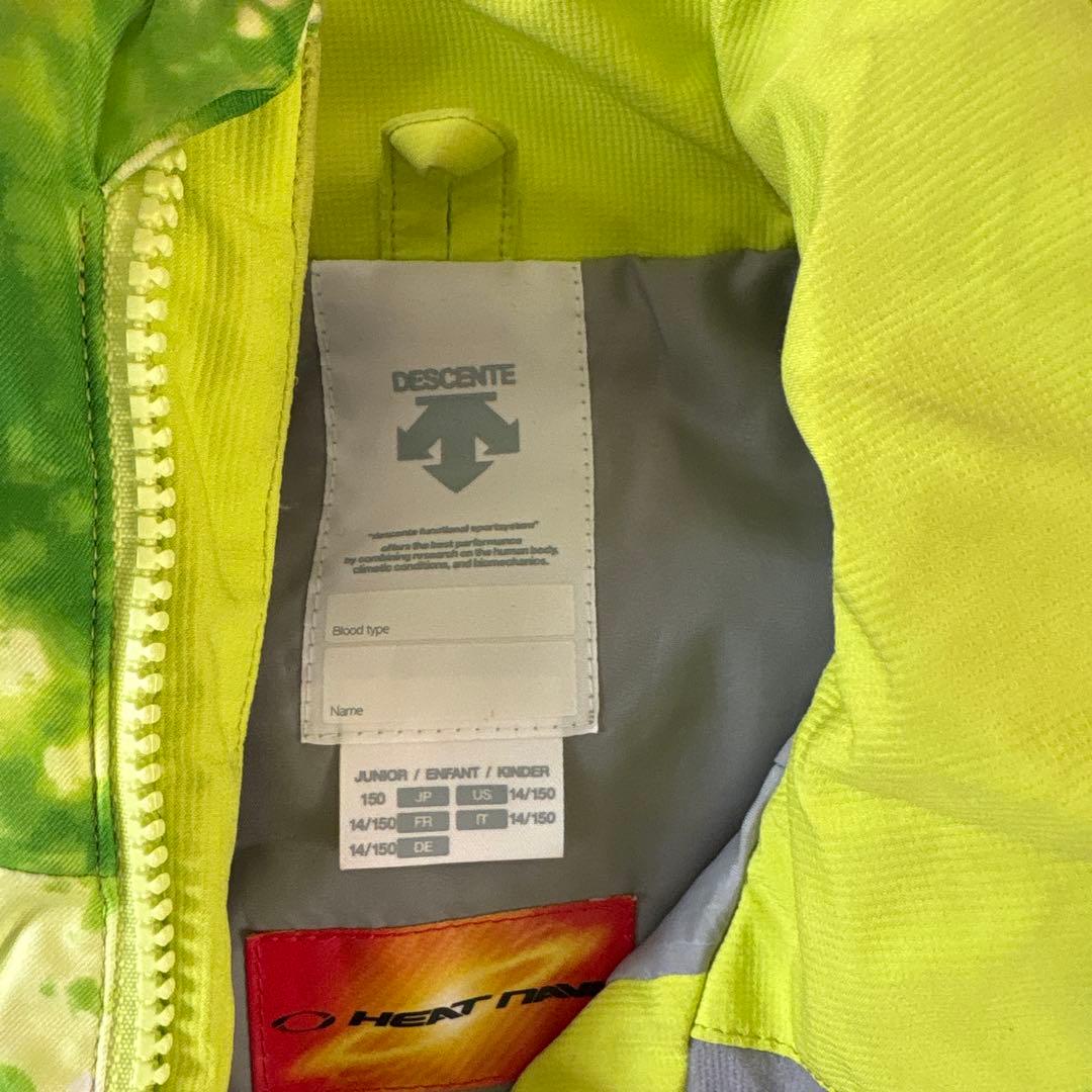 デサント　スキーウェア　男の子　女の子　150センチ　上下セット　スノーウエア