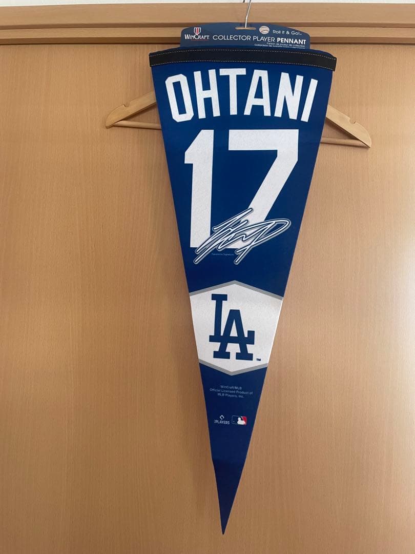 ★現地購入ペナント付き！ドジャース大谷翔平選手公式ユニフォーム Mサイズ