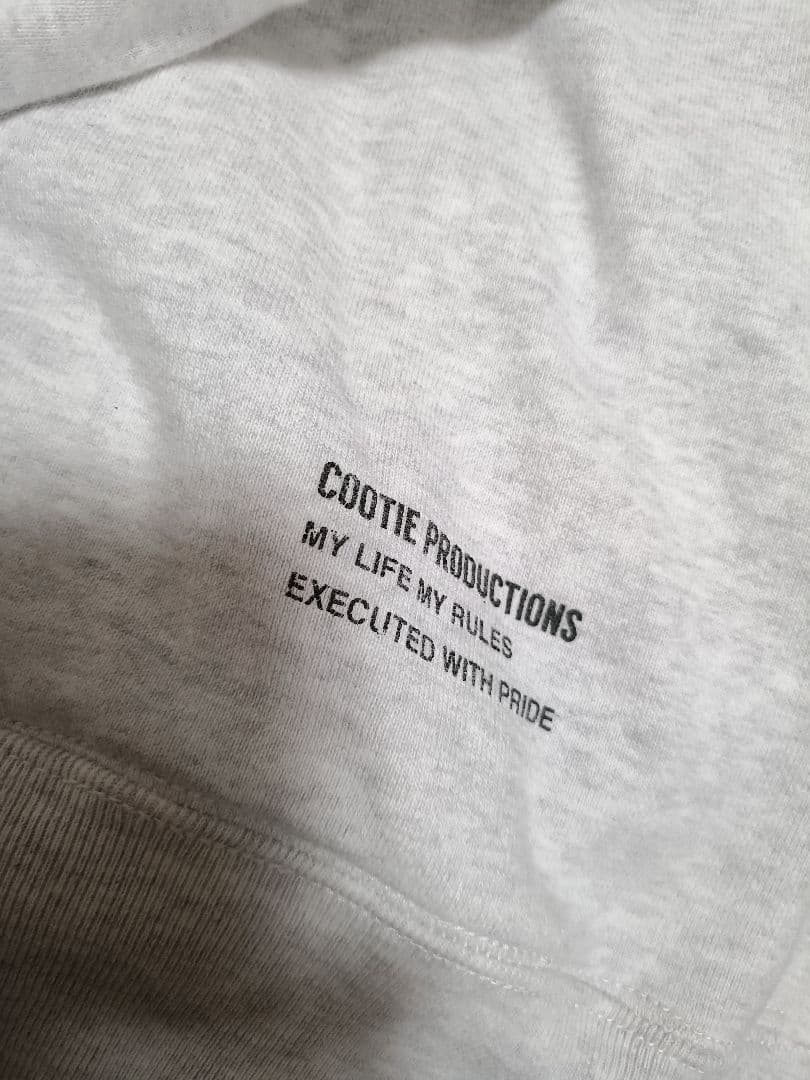 COOTIE PRODUCTIONS フード付きスウェット
