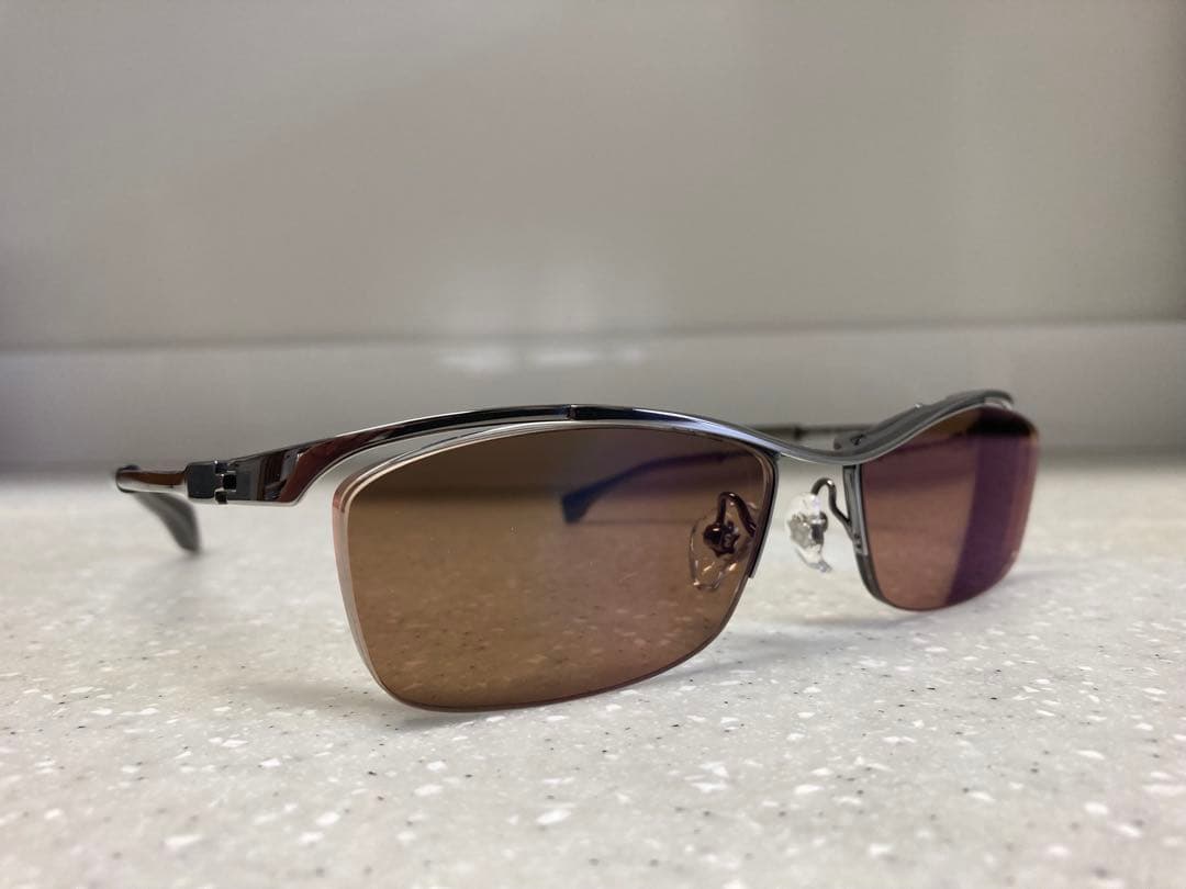 999.9 フォーナインズ　SP-10T ガンメタリック