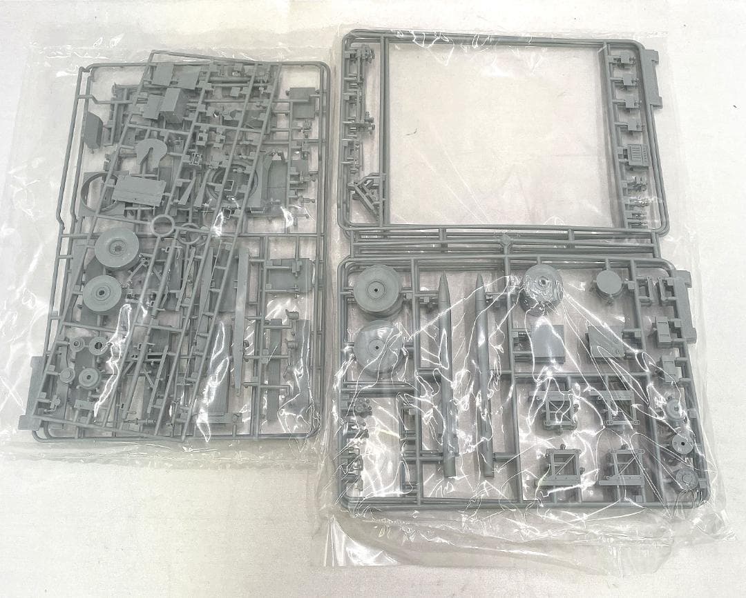 R8SC3【未組立】1/35 航空自衛隊 地対空誘導弾 ペトリオット PAC-3