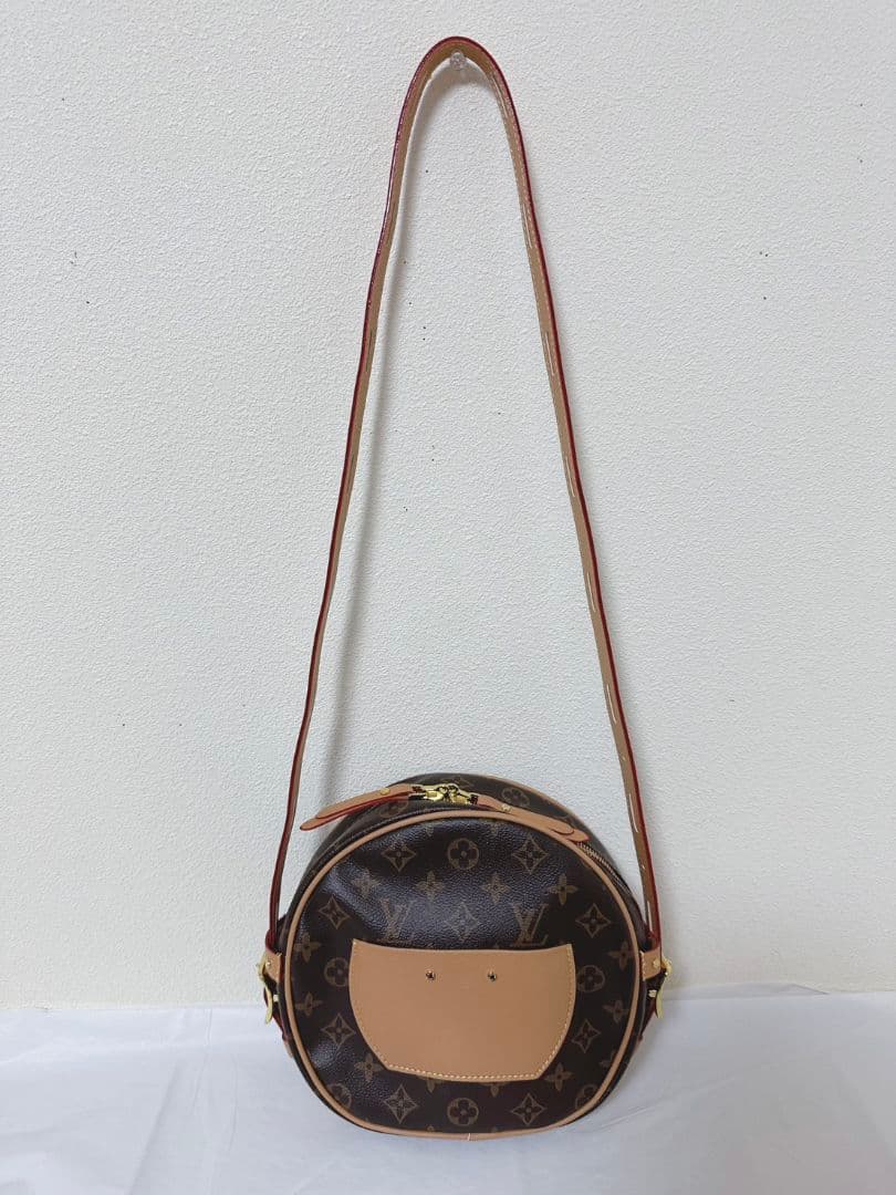 モノグラム ラウンドショルダーバッグＬVノベルティ新品