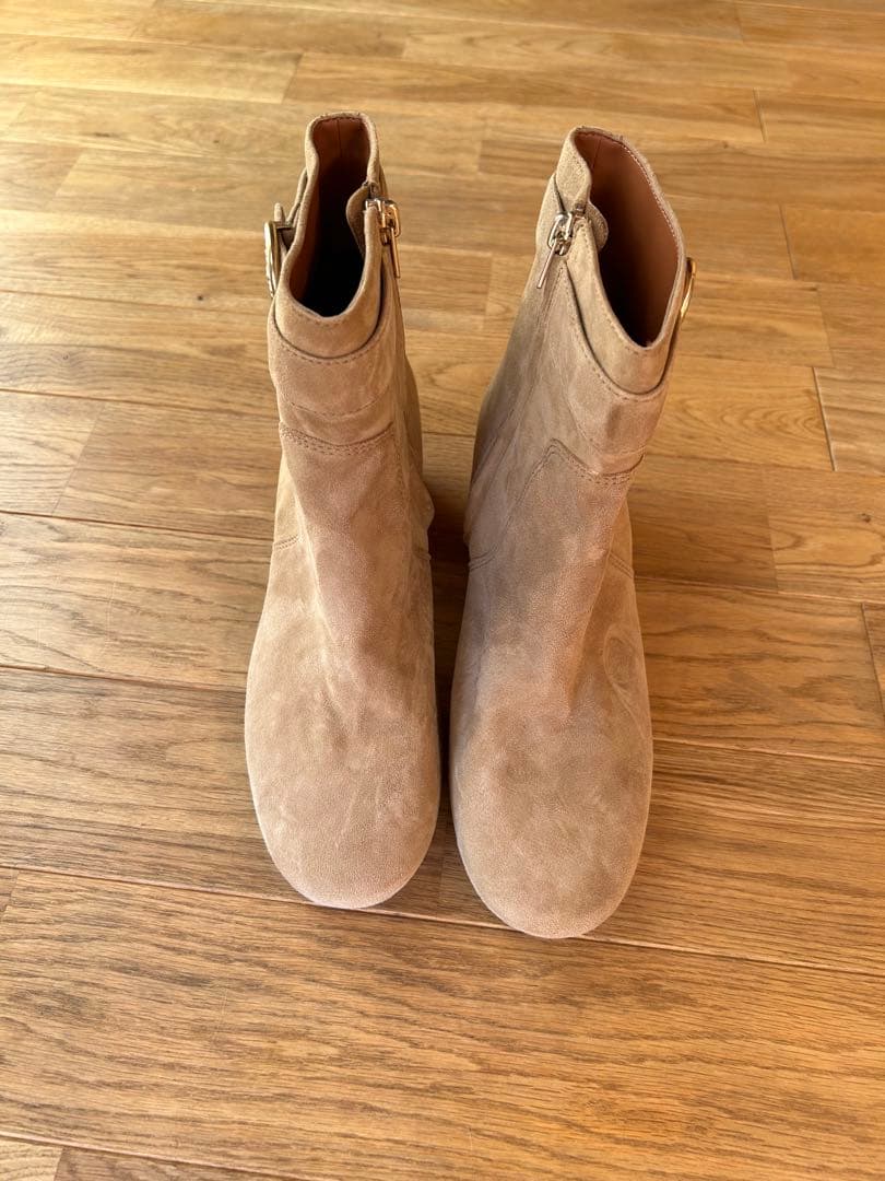 COACH coach ＣＯＡＣＨ　コーチ　ベージュ スエードブーツ 7.5