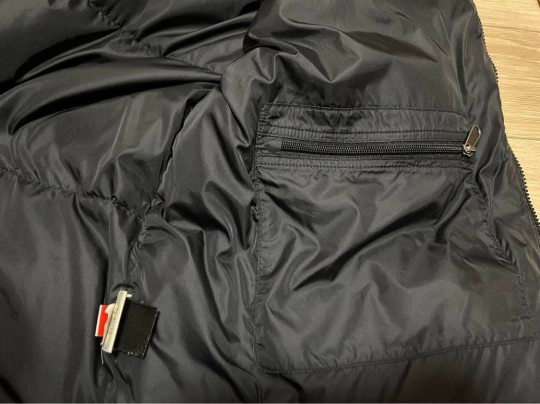 R*M様 レア THE NORTH FACE センター ヌプシ ダウン ベスト