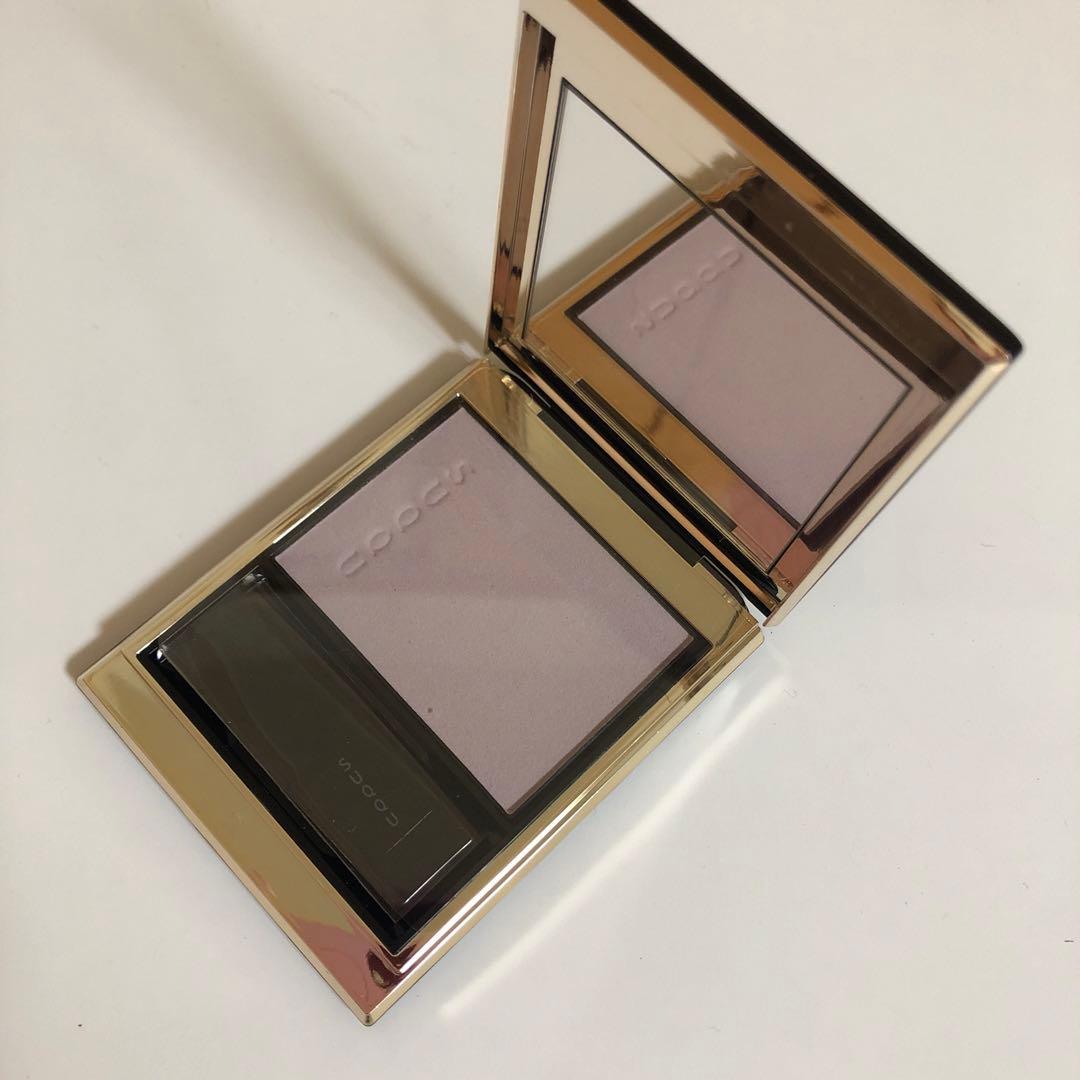 SUQQU 希少　メルティングパウダーブラッシュ01 瑞泡